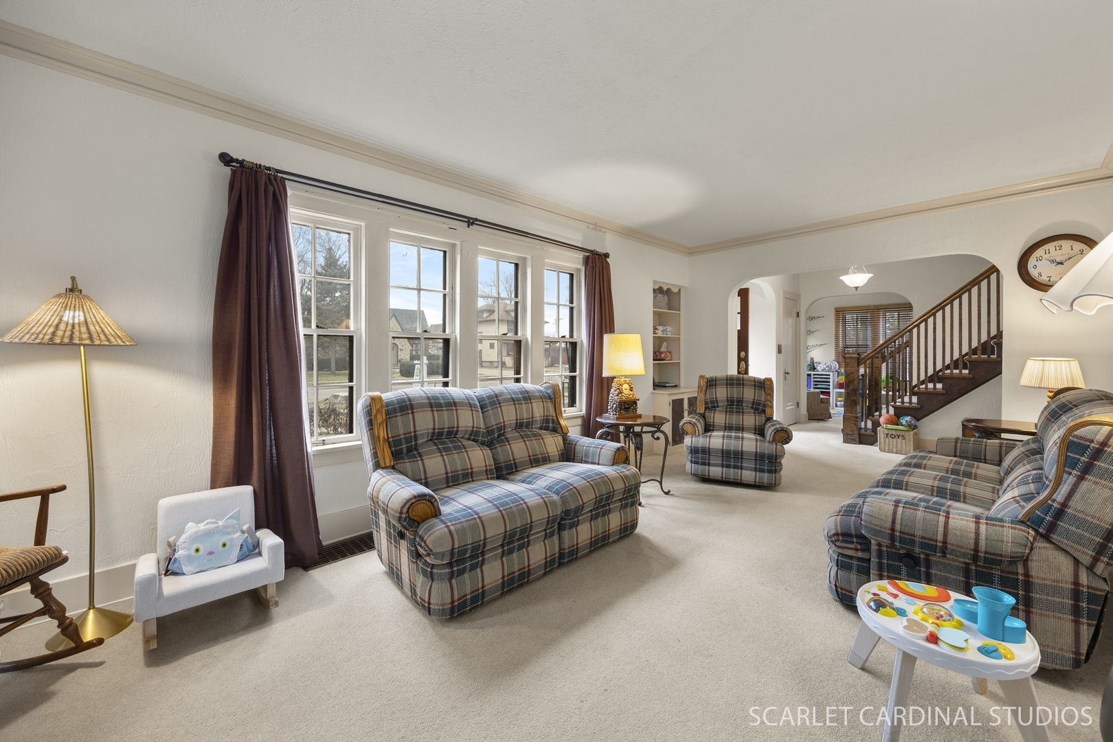 355 Lawndale Avenue, Aurora, IL 60506