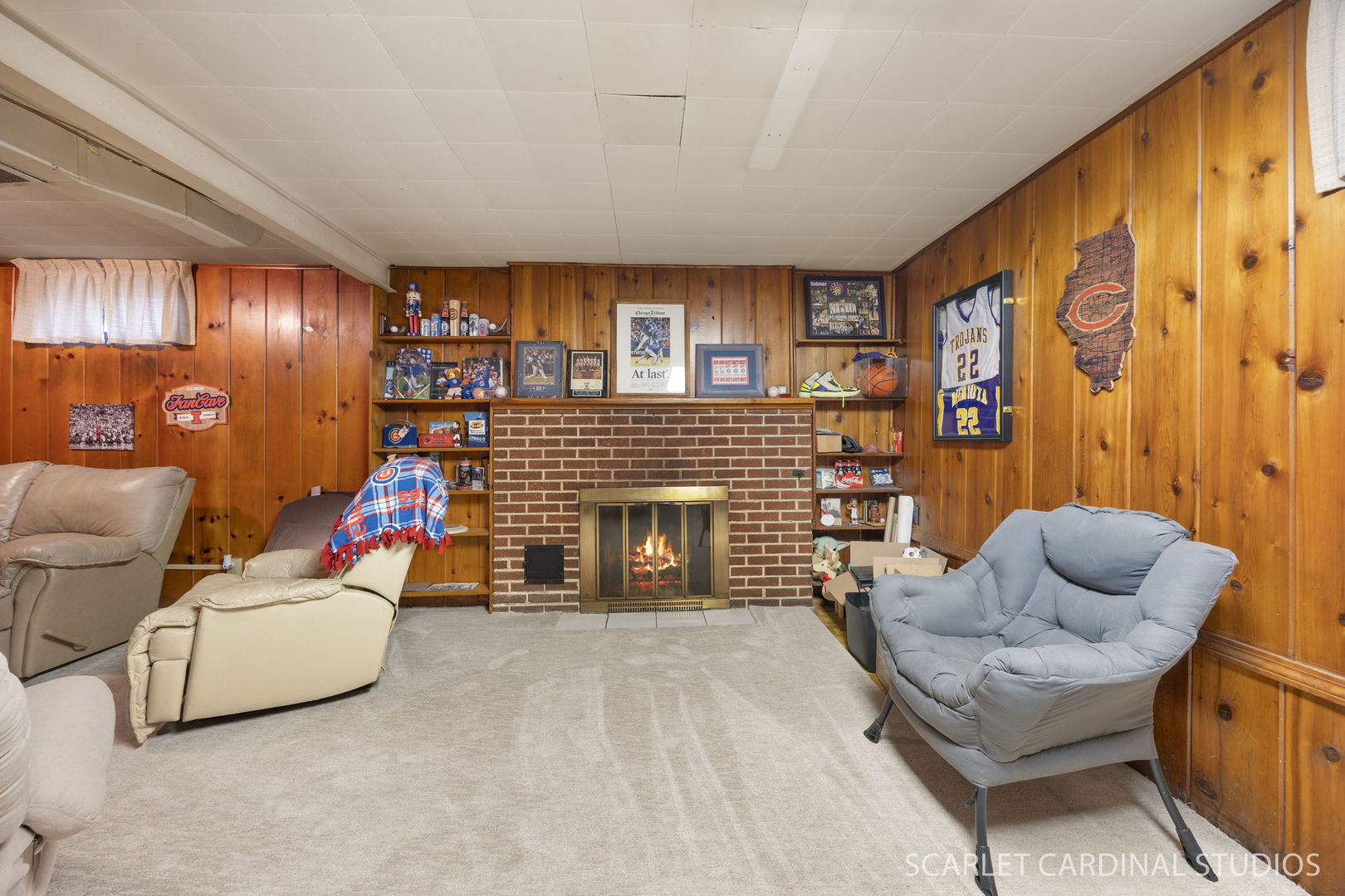 355 Lawndale Avenue, Aurora, IL 60506