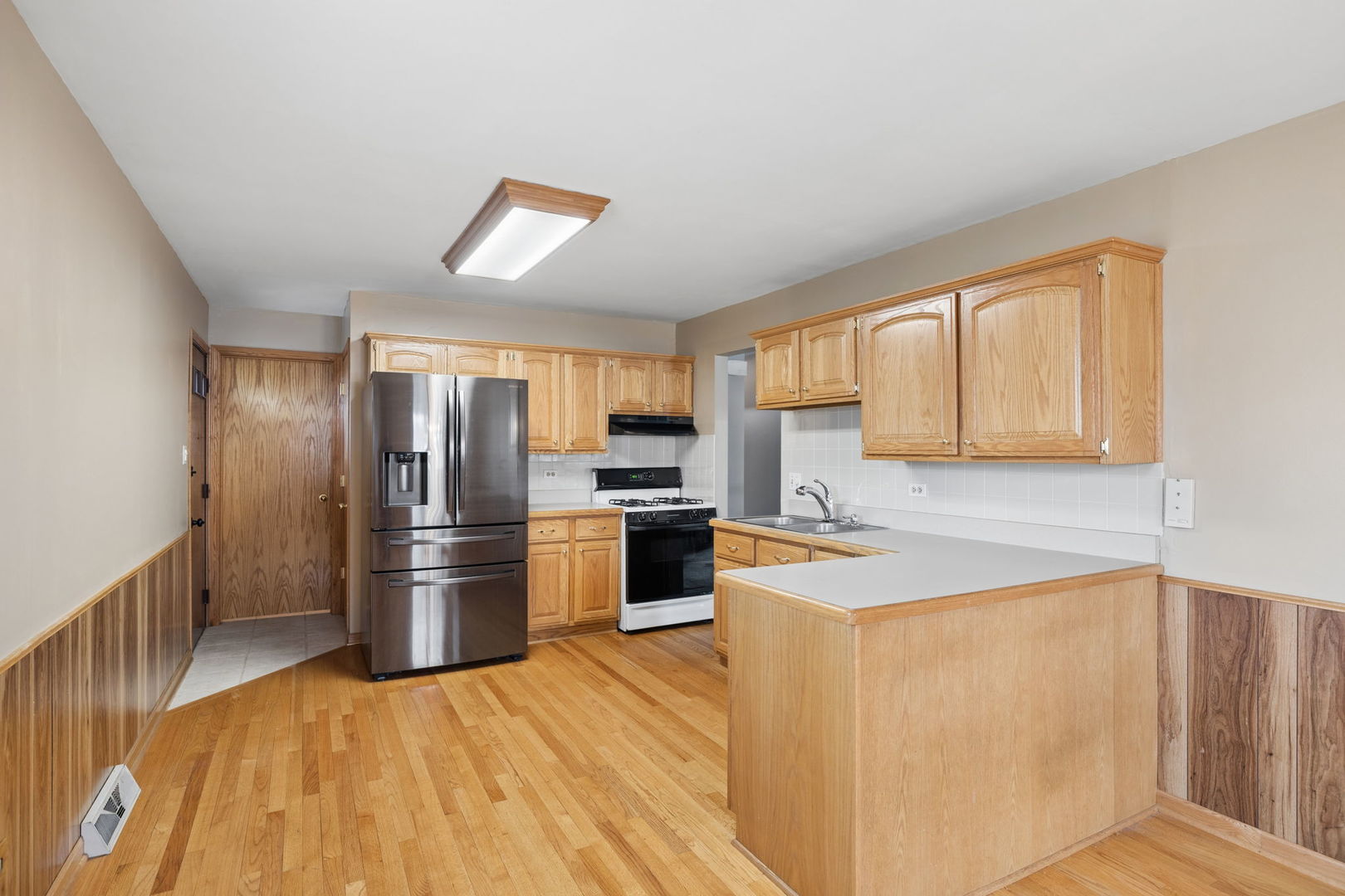 16 S Margaret Street, Joliet, IL 60436