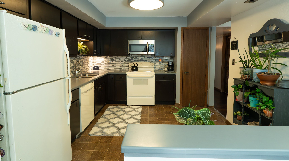 9140 S PULASKI Road #1W, Oak Lawn, IL 60453