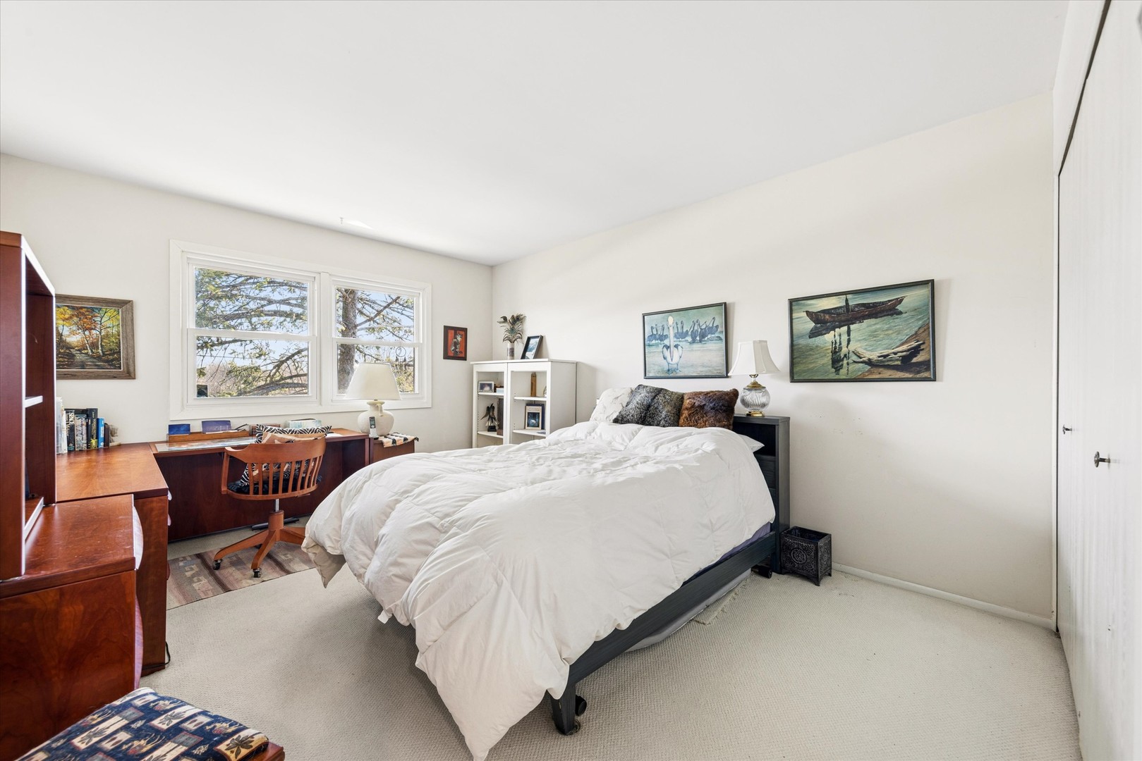 939 Brown Deer Drive, Westmont, IL 60559