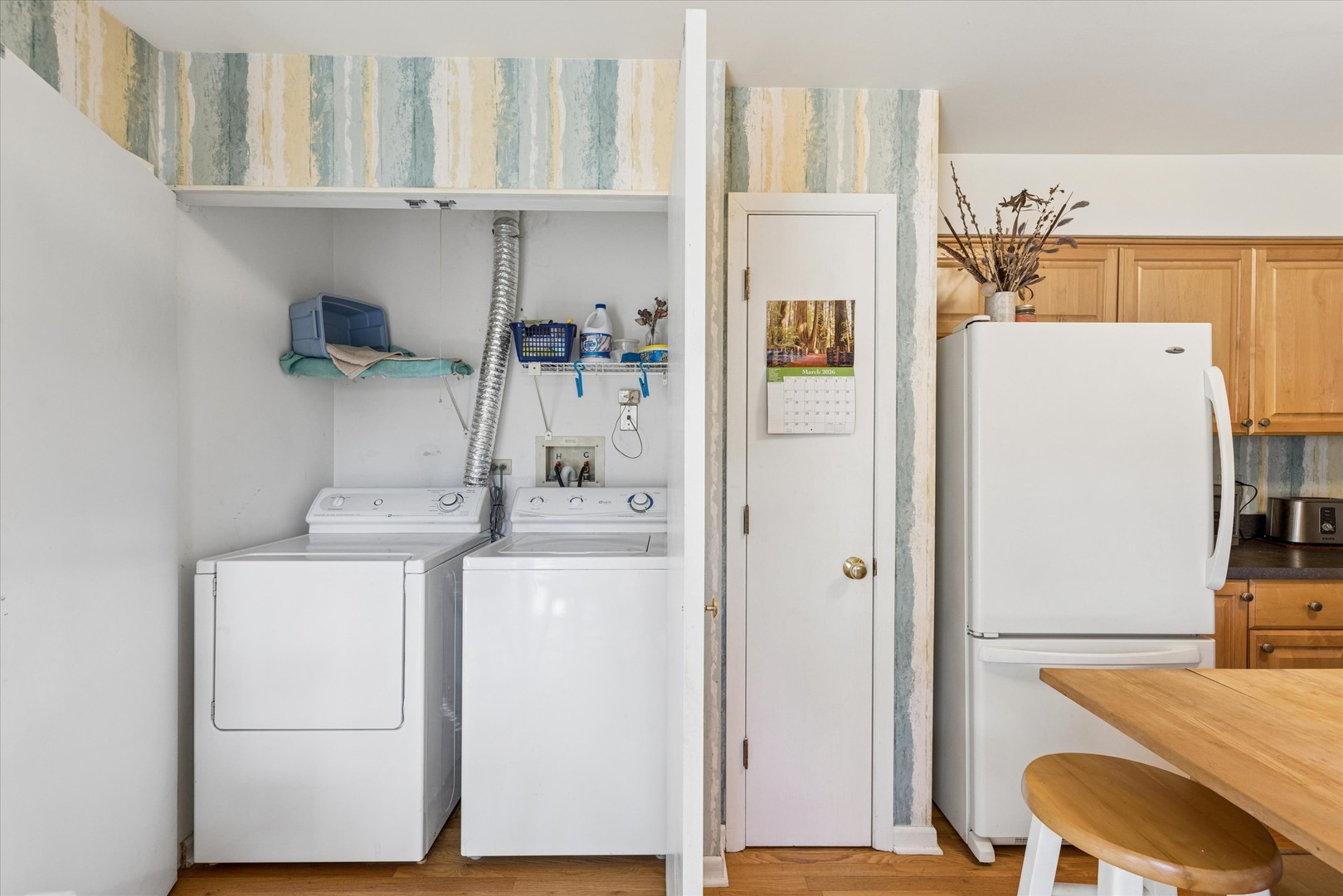 939 Brown Deer Drive, Westmont, IL 60559