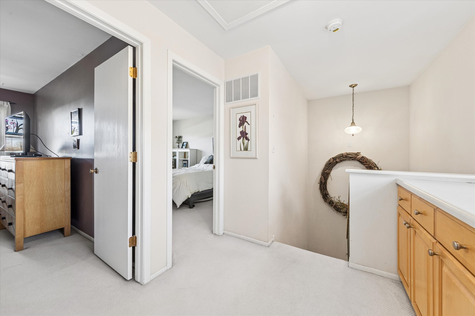 939 Brown Deer Drive, Westmont, IL 60559