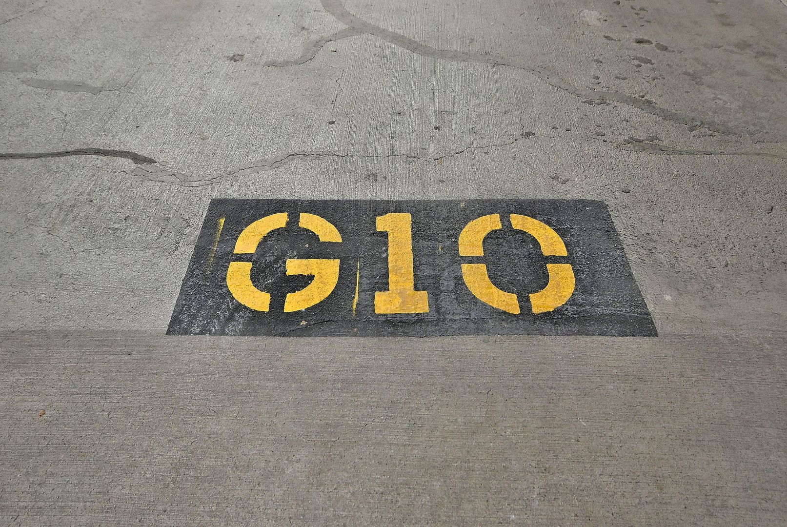 210 N Addison Avenue #301, Elmhurst, IL 60126