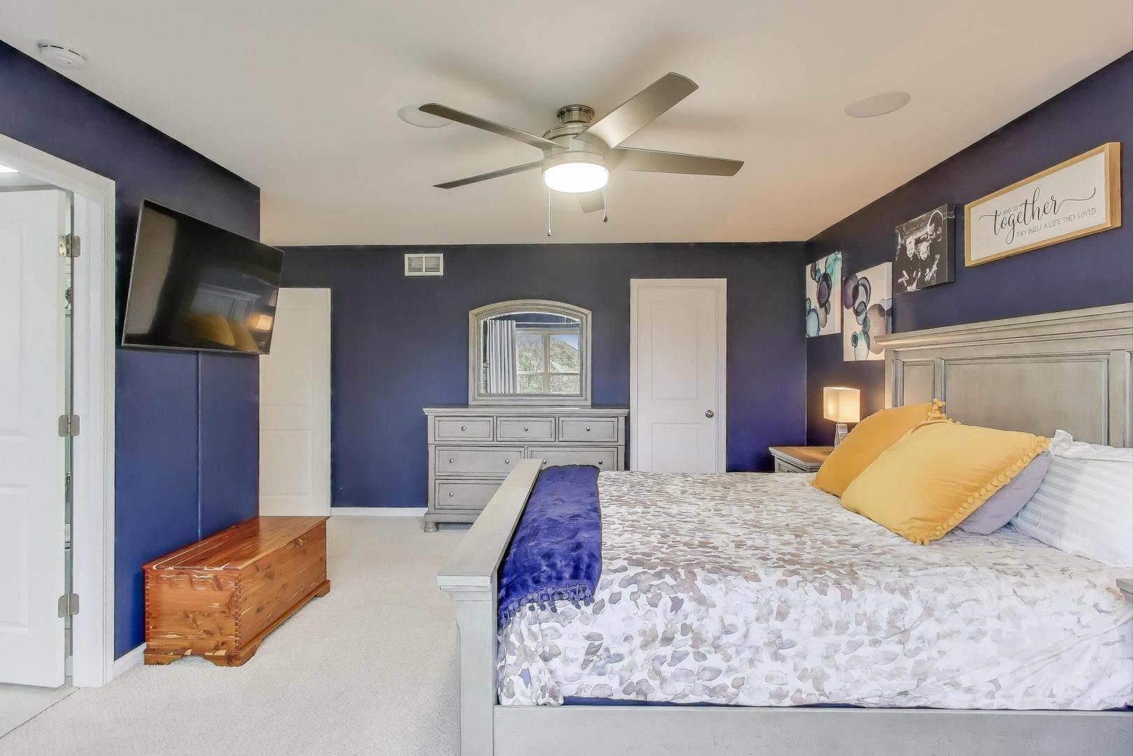 4540 W Westchester Lane, Libertyville, IL 60048