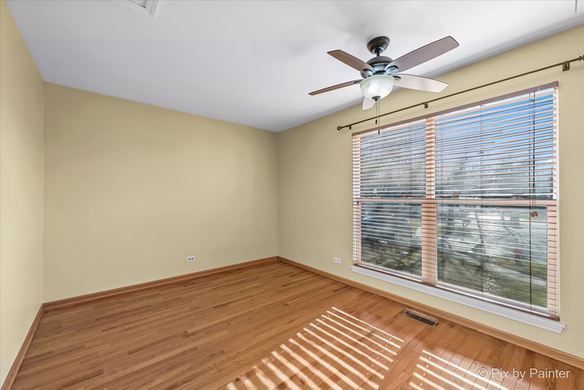 1502 Sawgrass Court, Elgin, IL 60123