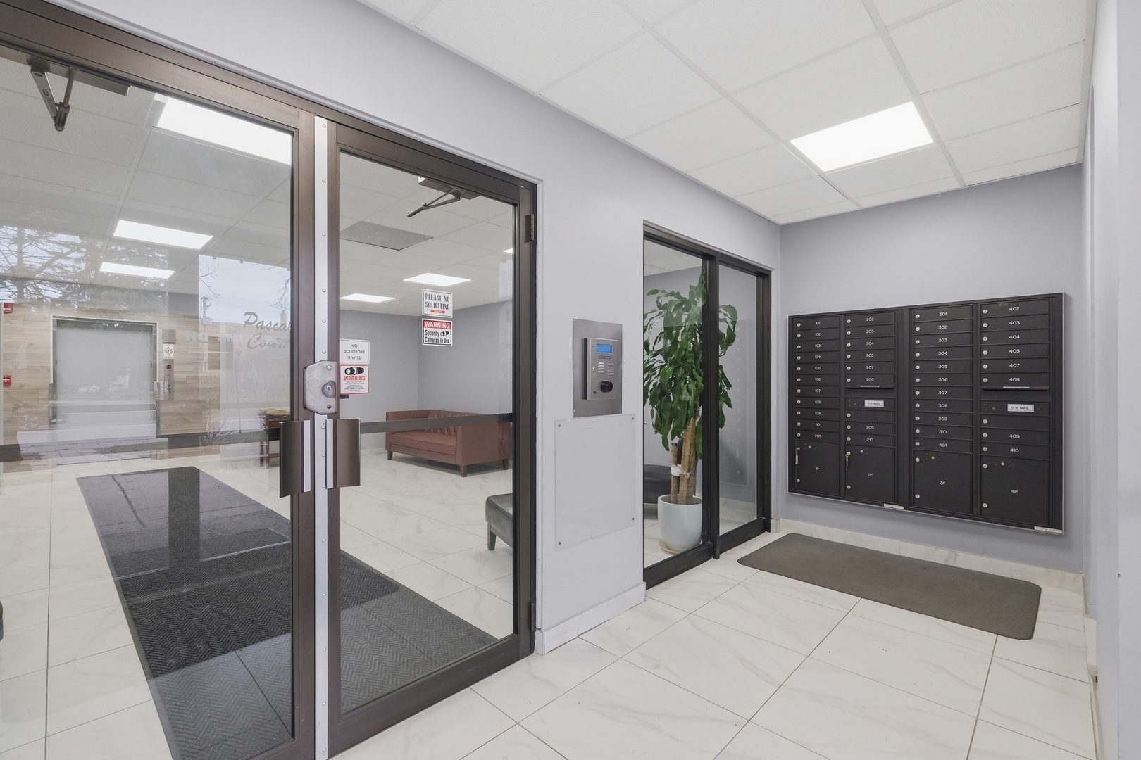 1551 Ashland Avenue #306, Des Plaines, IL 60016