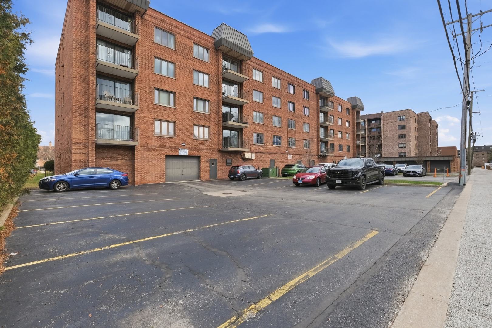 1551 Ashland Avenue #306, Des Plaines, IL 60016