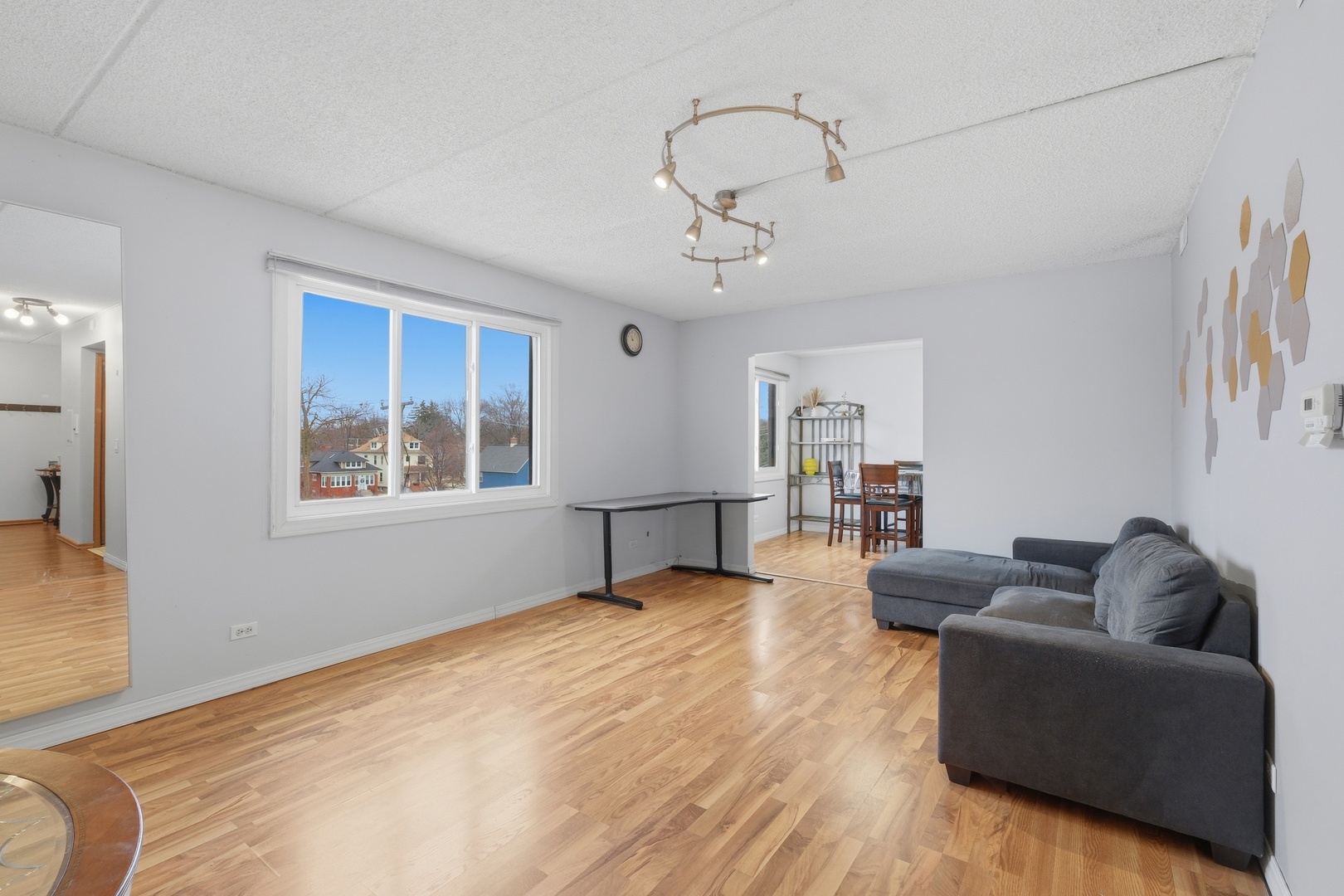 1551 Ashland Avenue #306, Des Plaines, IL 60016