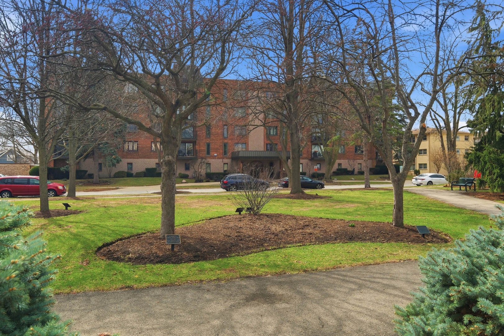 1551 Ashland Avenue #306, Des Plaines, IL 60016