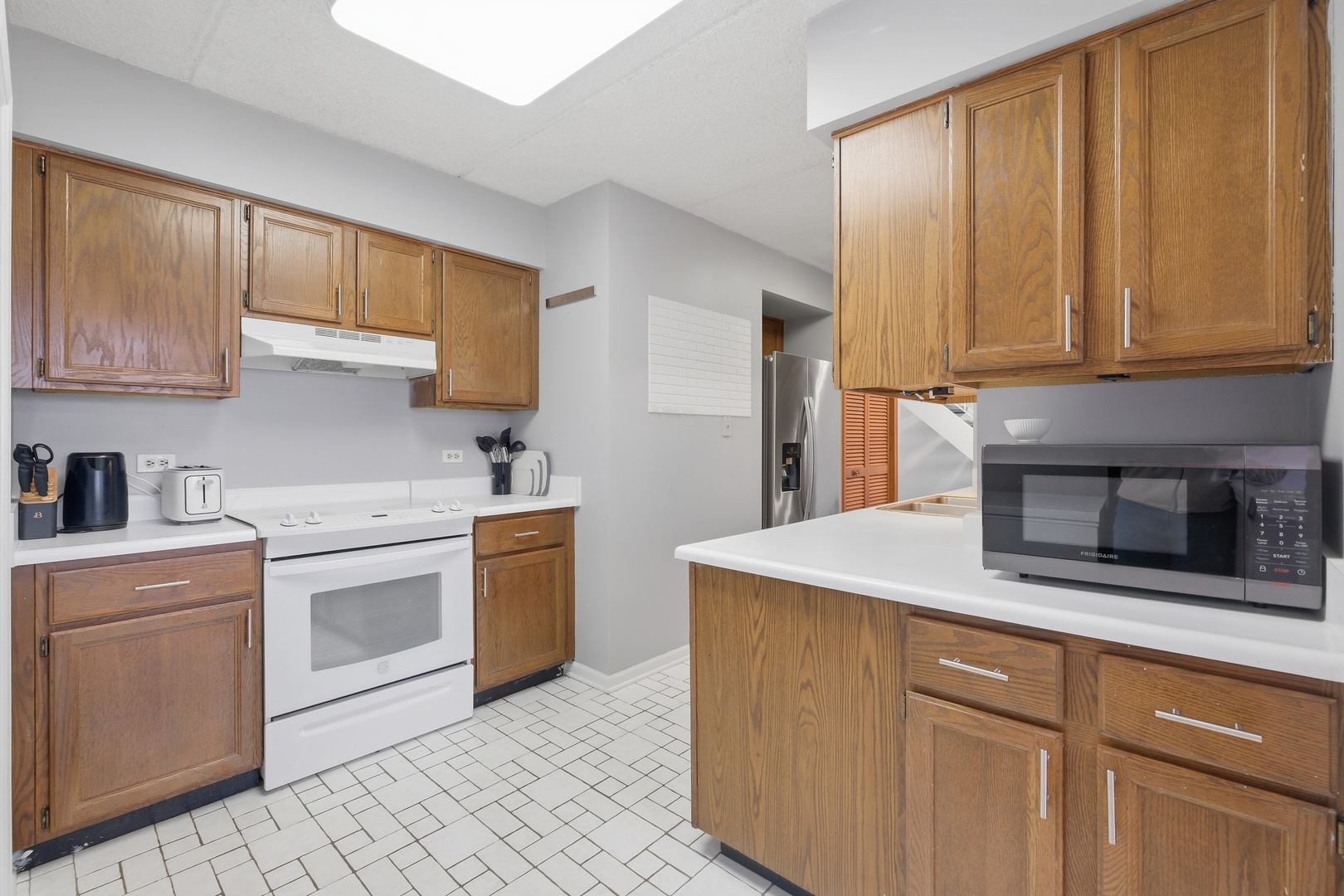 1551 Ashland Avenue #306, Des Plaines, IL 60016