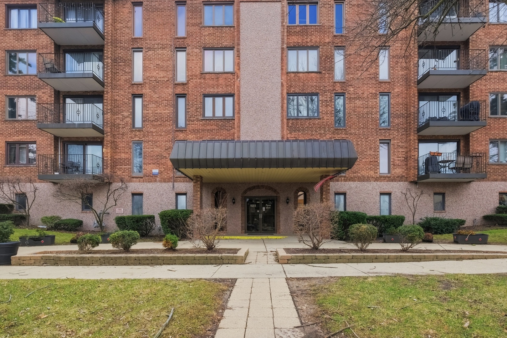 1551 Ashland Avenue #306, Des Plaines, IL 60016