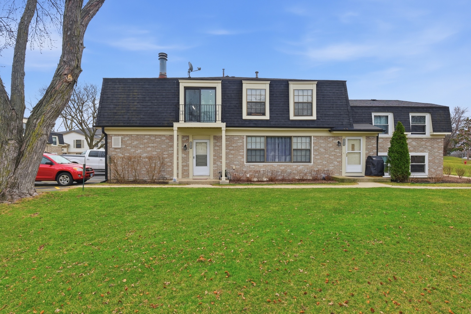 2198 N Oakbrook Circle #2198, Palatine, IL 60074