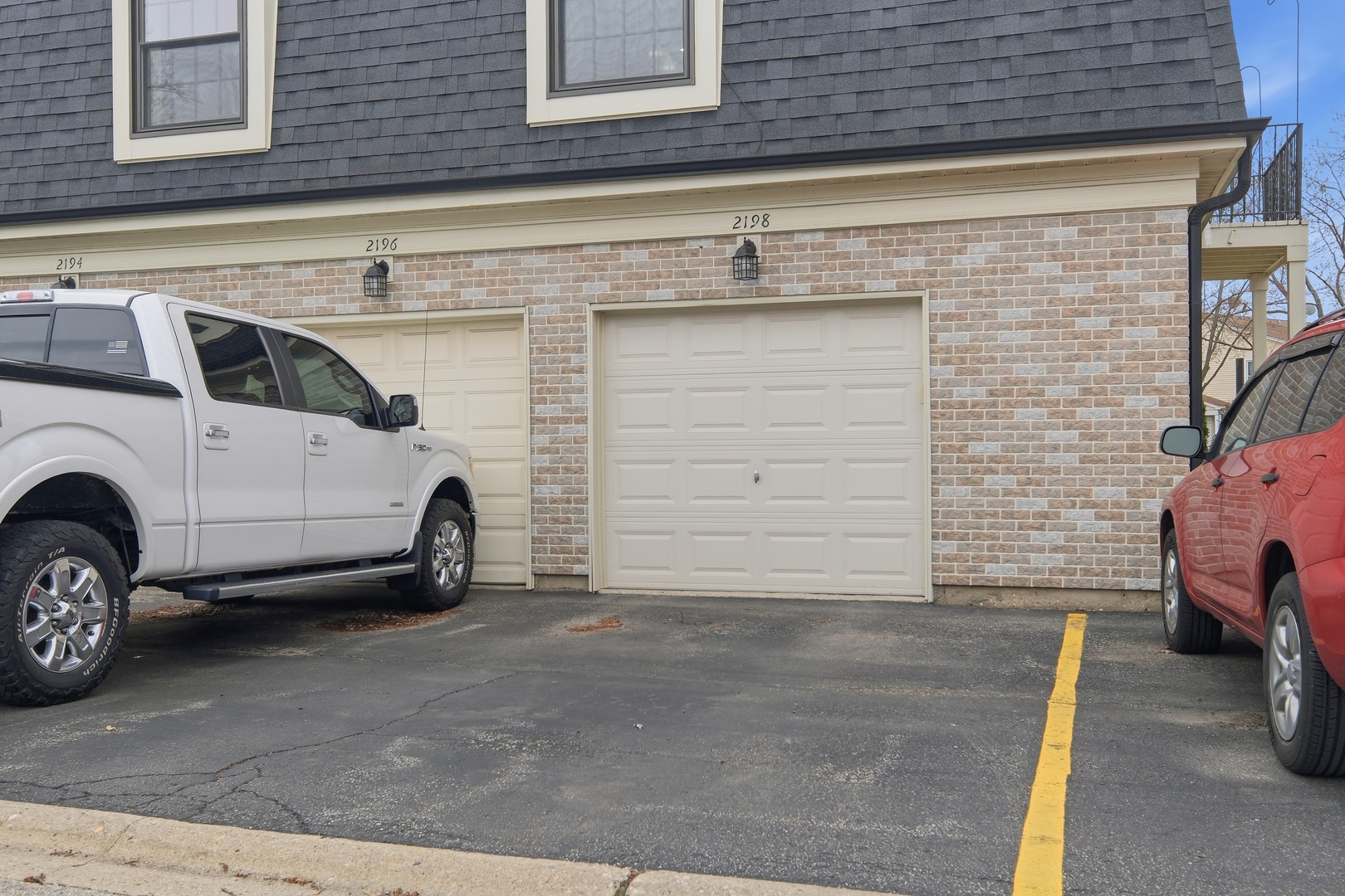 2198 N Oakbrook Circle #2198, Palatine, IL 60074