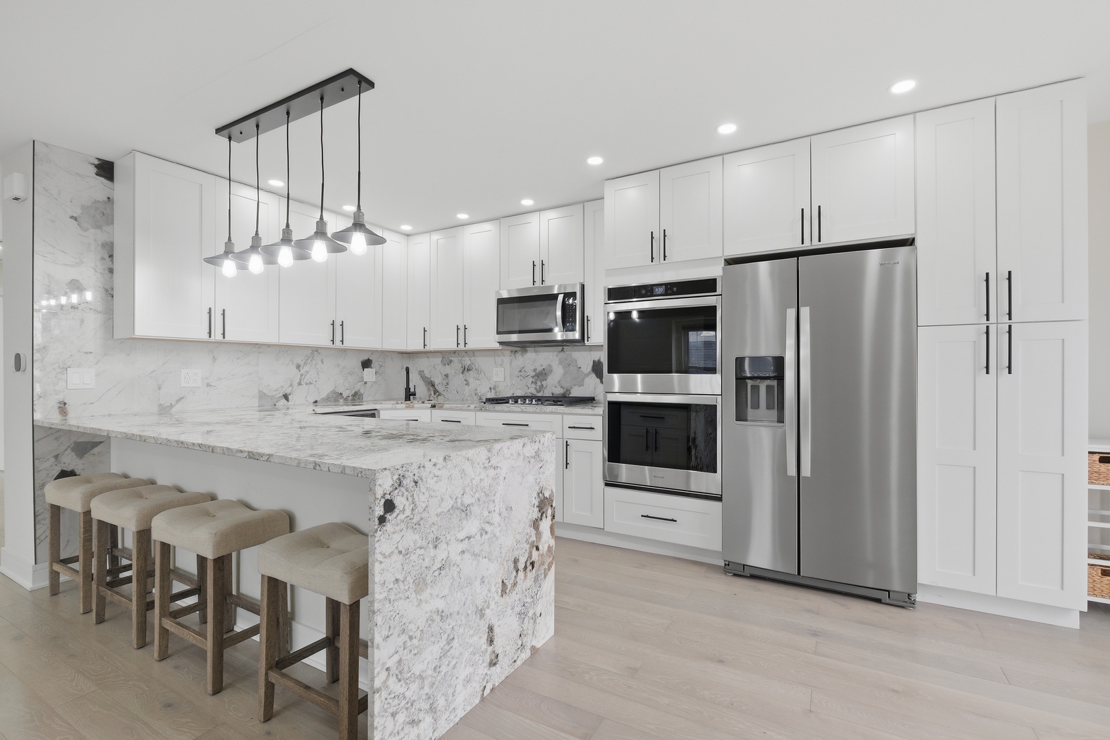 2198 N Oakbrook Circle #2198, Palatine, IL 60074