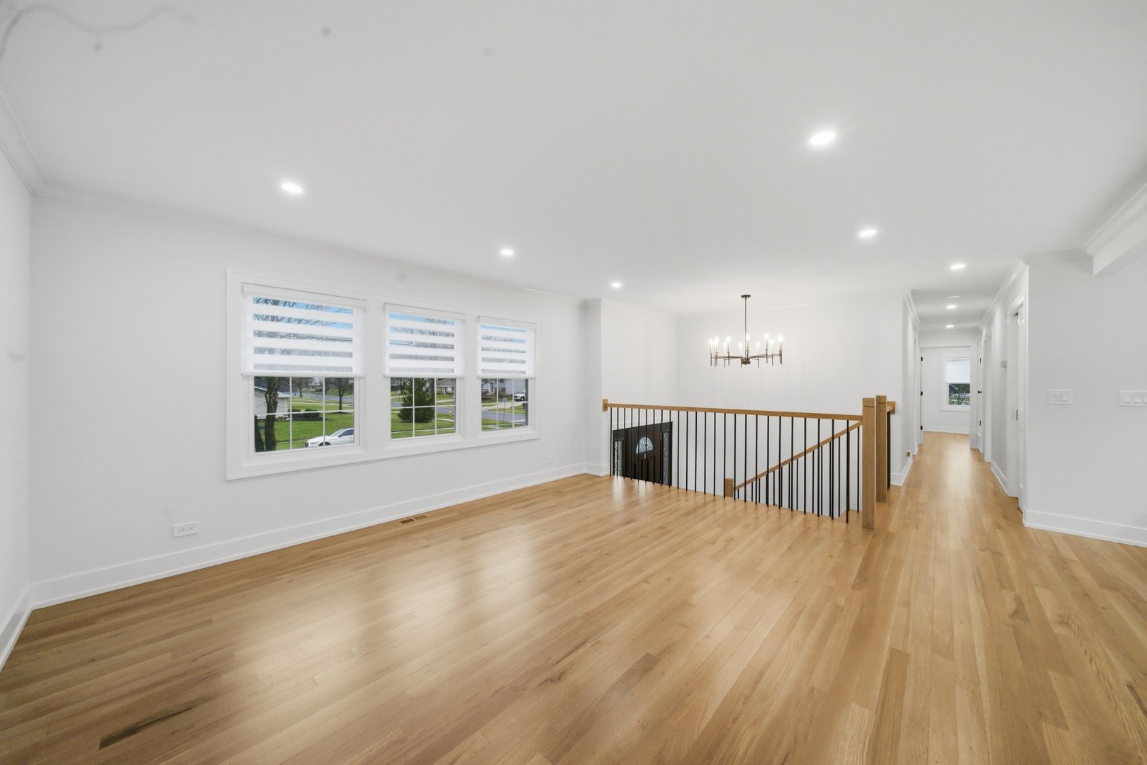 2S245 Mayfield Lane, Glen Ellyn, IL 60137