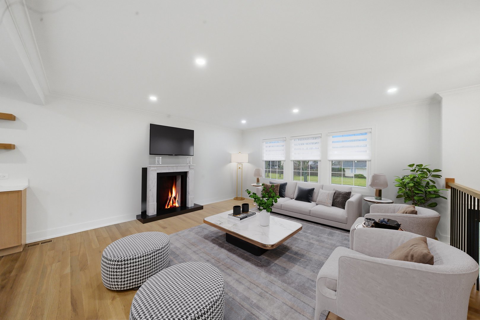 2S245 Mayfield Lane, Glen Ellyn, IL 60137