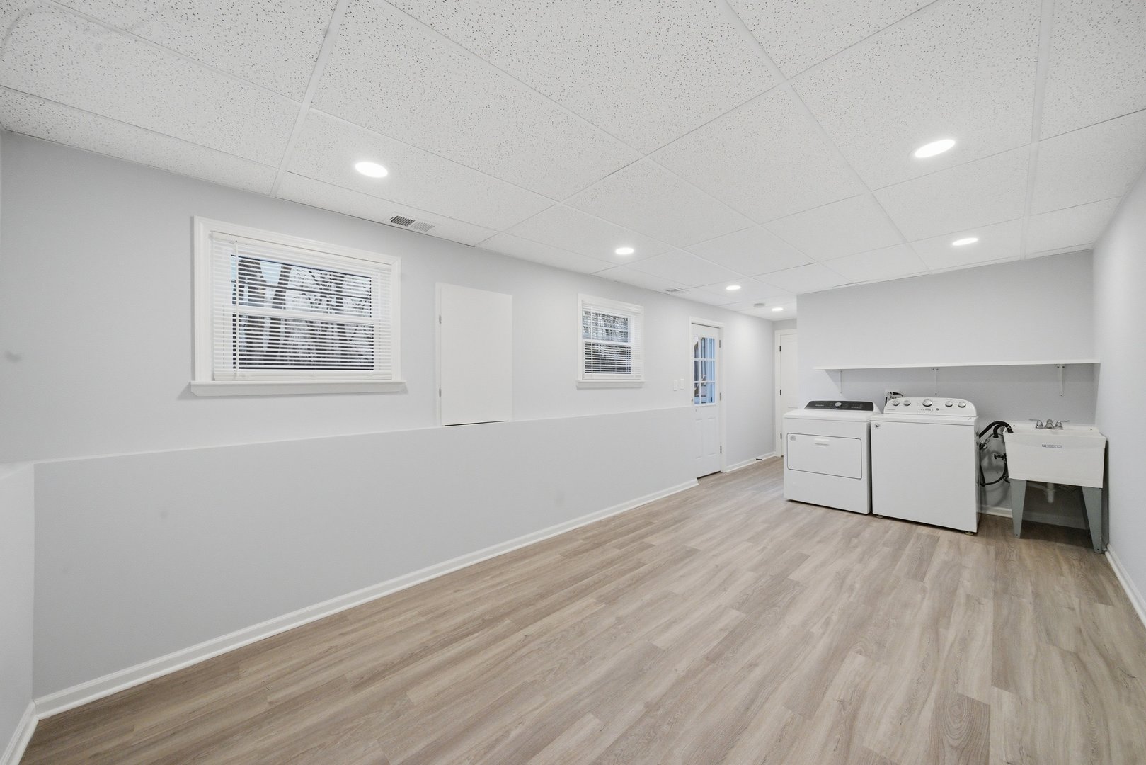 2S245 Mayfield Lane, Glen Ellyn, IL 60137