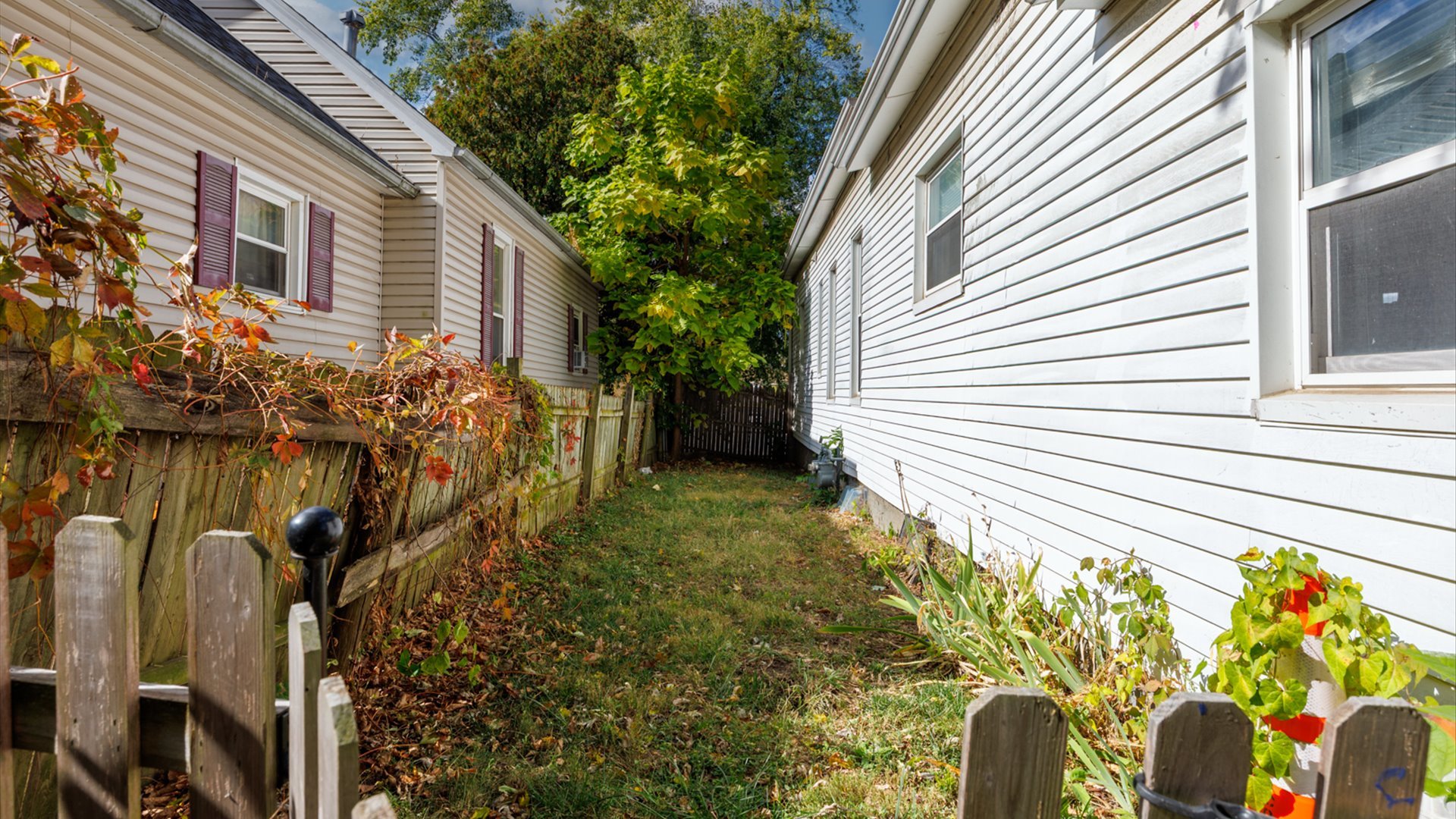 802 S Madison Street, Bloomington, IL 61701