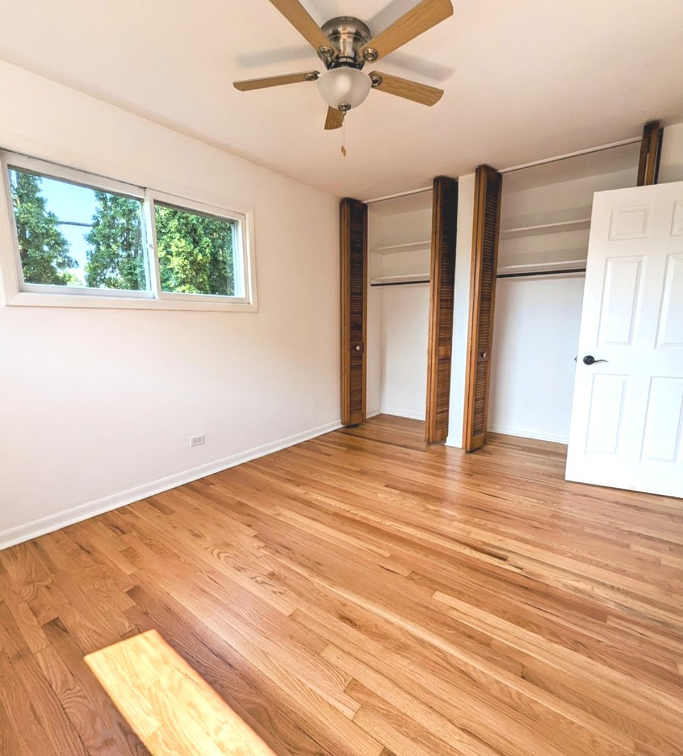 8557 N National Avenue #8557, Niles, IL 60714