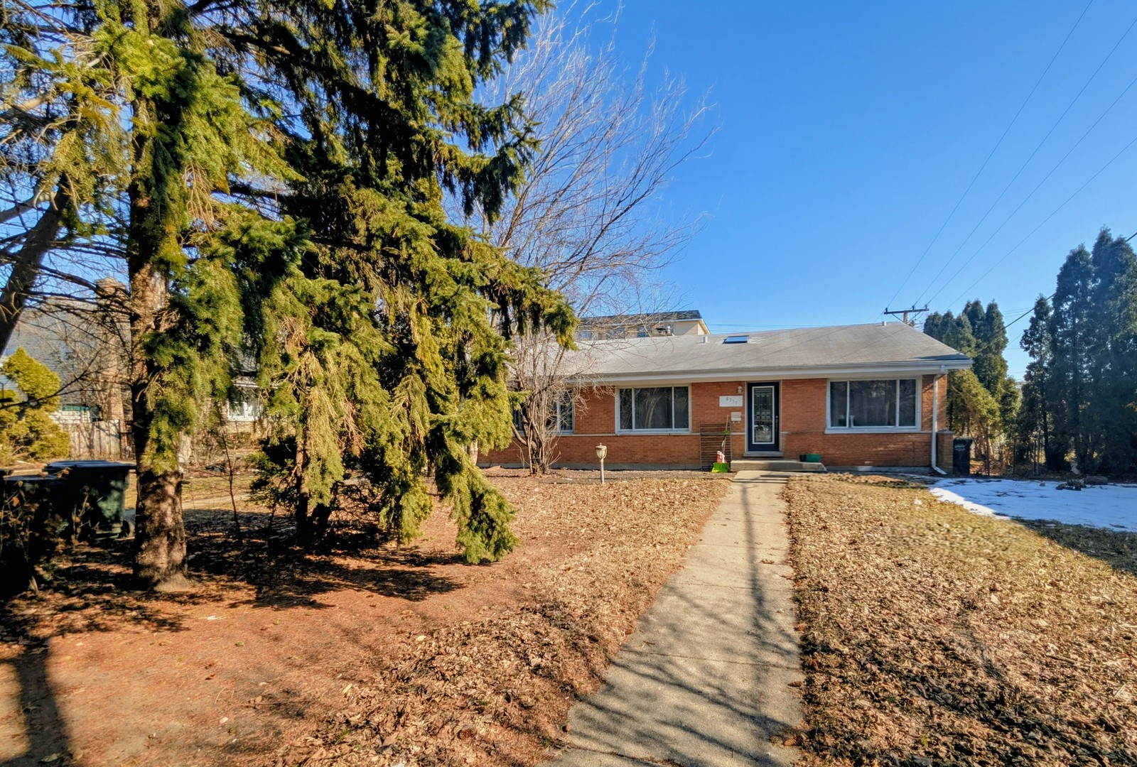 8557 N National Avenue #8557, Niles, IL 60714