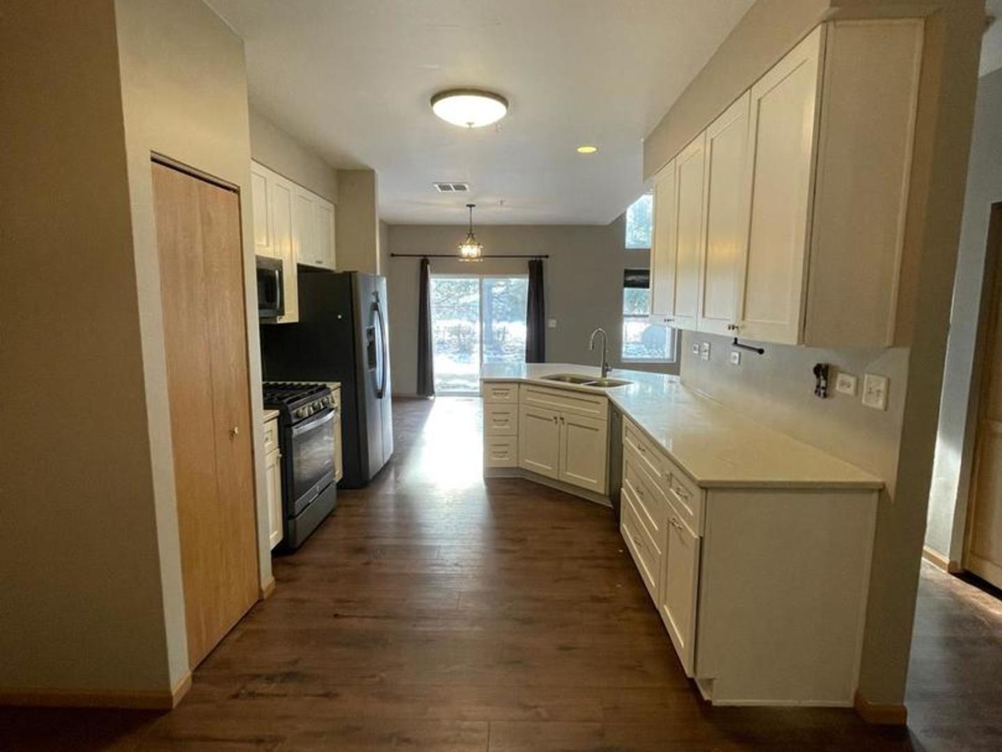 458 Landmark Avenue #458, Yorkville, IL 60560