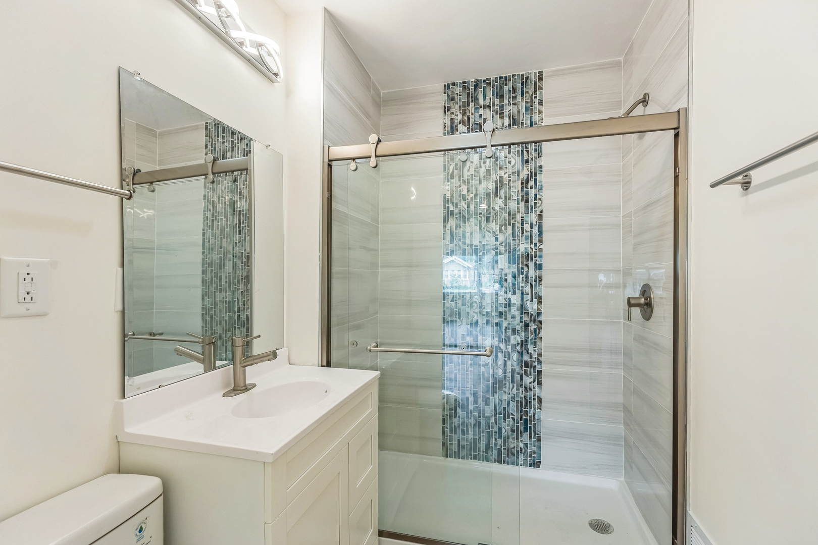 313 Grand Boulevard, Loves Park, IL 61111