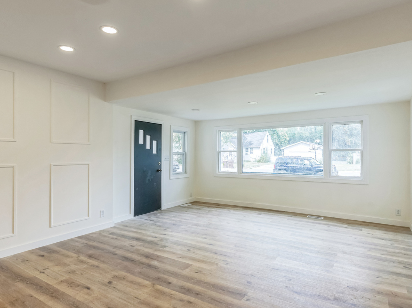 313 Grand Boulevard, Loves Park, IL 61111