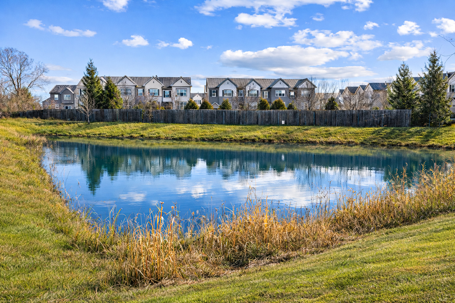 1198 Evergreen Avenue, Des Plaines, IL 60016