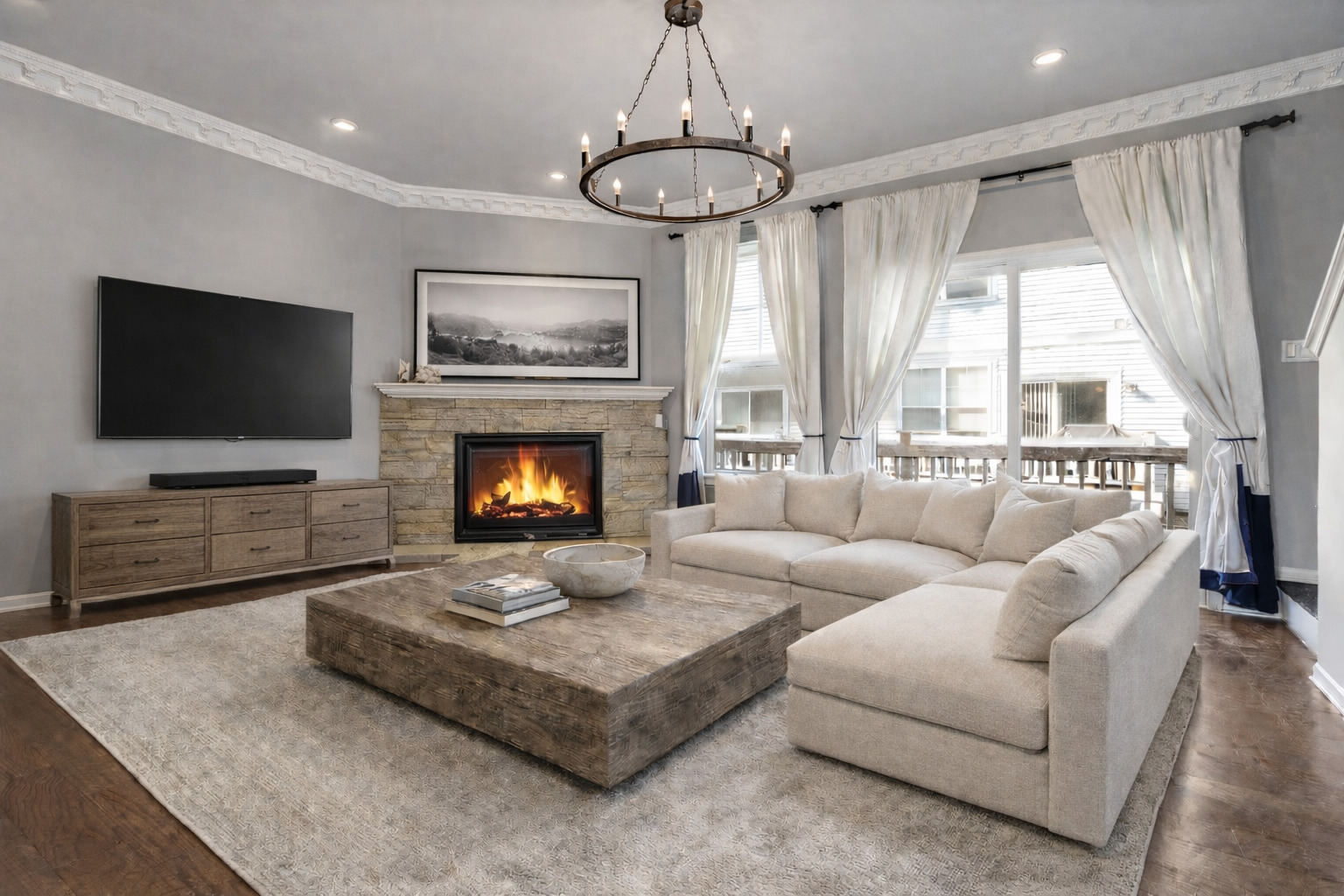 1198 Evergreen Avenue, Des Plaines, IL 60016