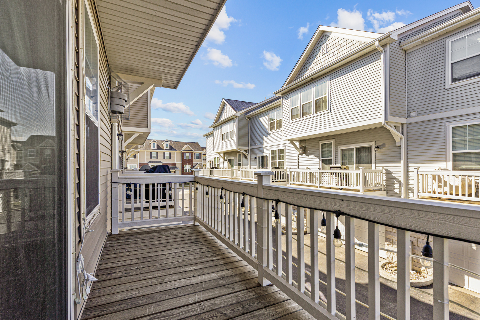 1198 Evergreen Avenue, Des Plaines, IL 60016