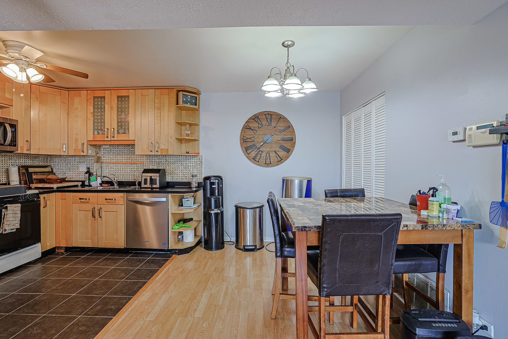 631 Derry Court #3C, Schaumburg, IL 60193