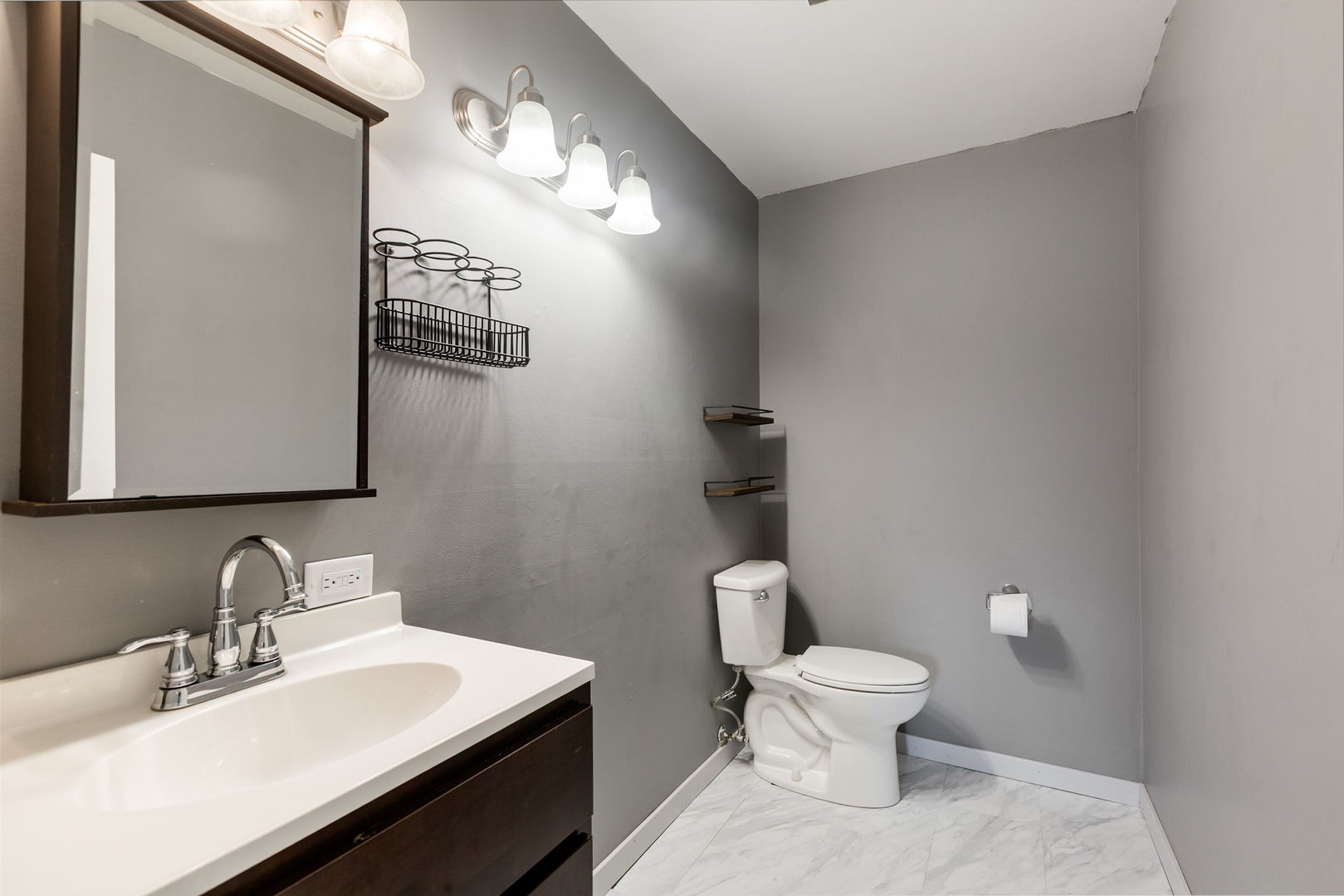 2650 Brookwood Way Drive #203, Rolling Meadows, IL 60008