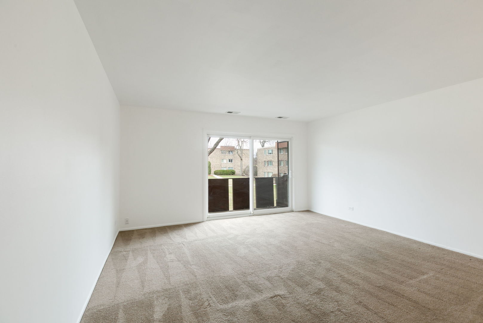 2650 Brookwood Way Drive #203, Rolling Meadows, IL 60008