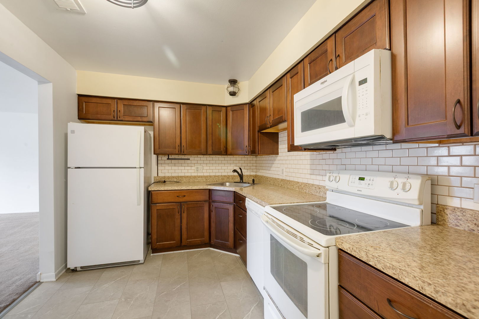 2650 Brookwood Way Drive #203, Rolling Meadows, IL 60008