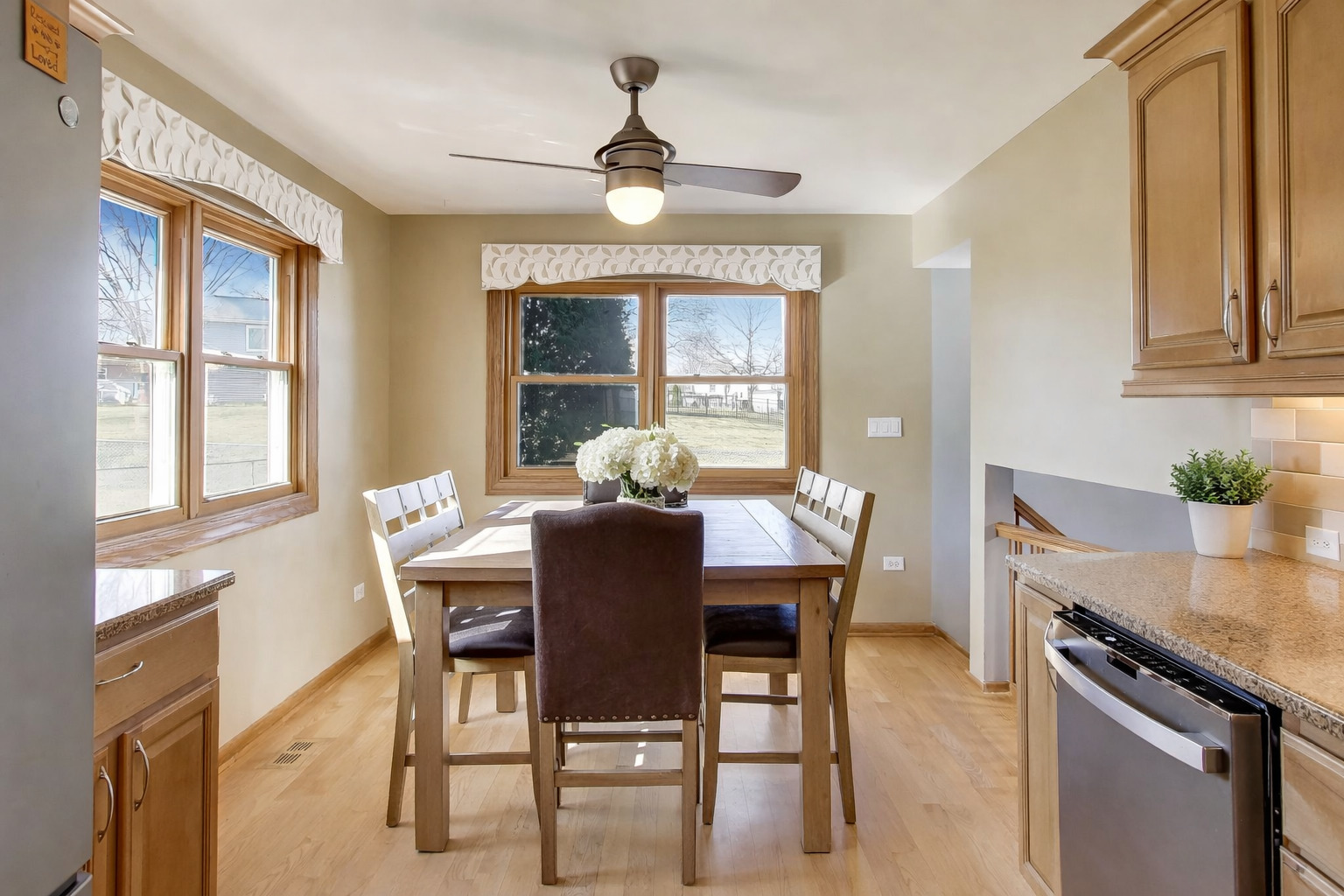 1576 Von Braun Trail, Elk Grove Village, IL 60007