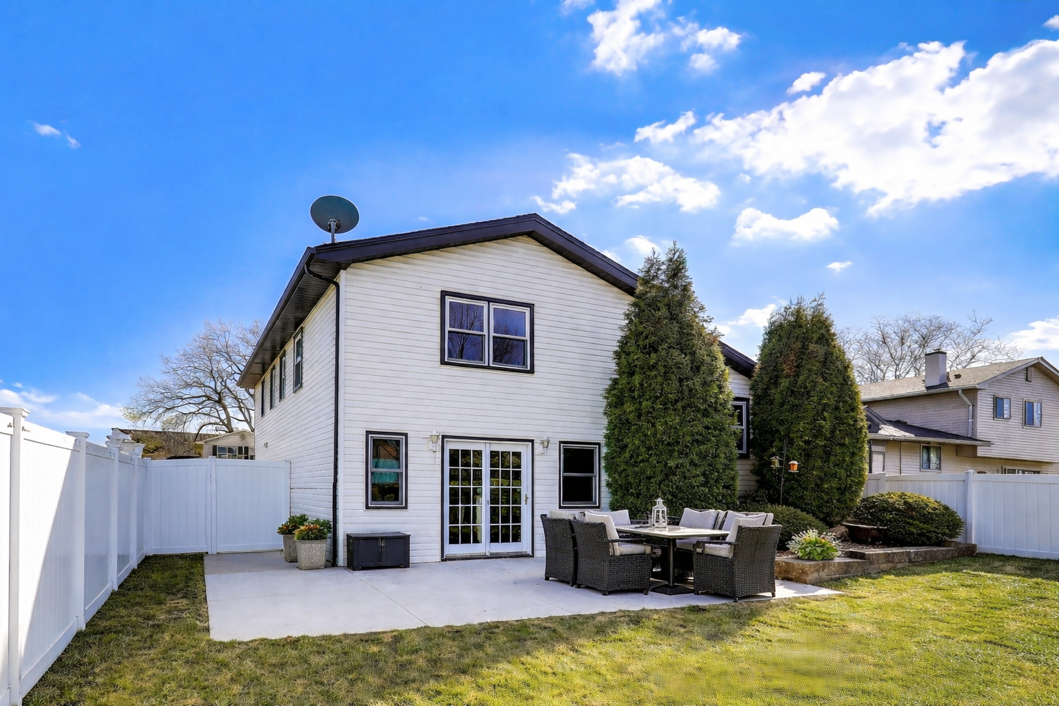 1576 Von Braun Trail, Elk Grove Village, IL 60007