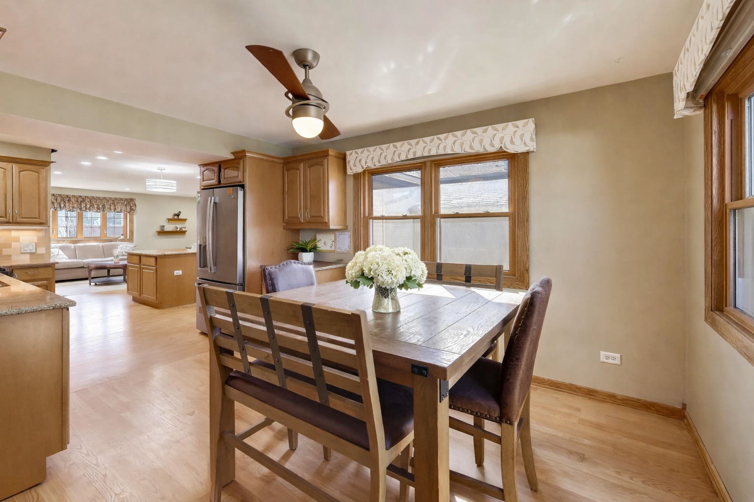 1576 Von Braun Trail, Elk Grove Village, IL 60007