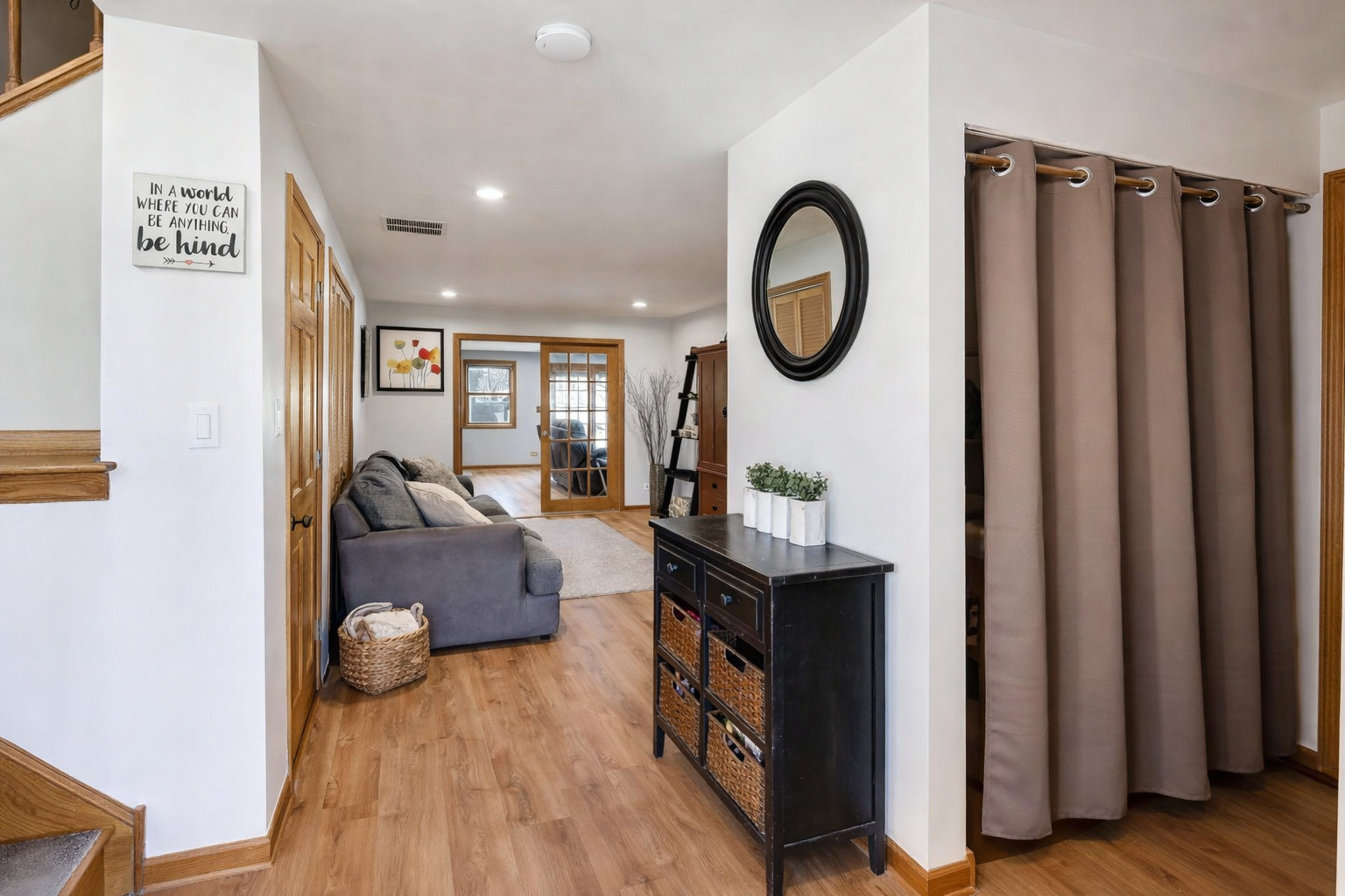 1576 Von Braun Trail, Elk Grove Village, IL 60007