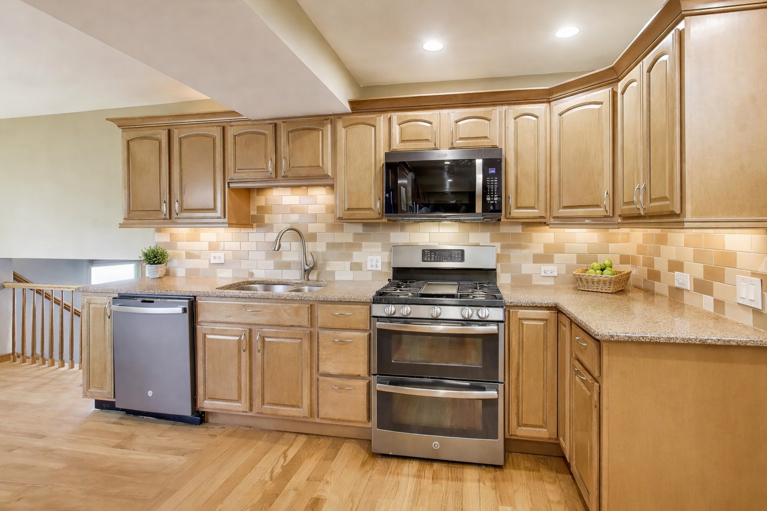 1576 Von Braun Trail, Elk Grove Village, IL 60007