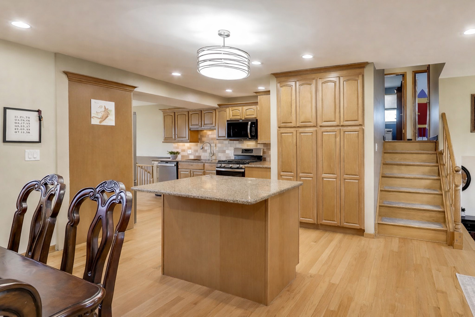 1576 Von Braun Trail, Elk Grove Village, IL 60007