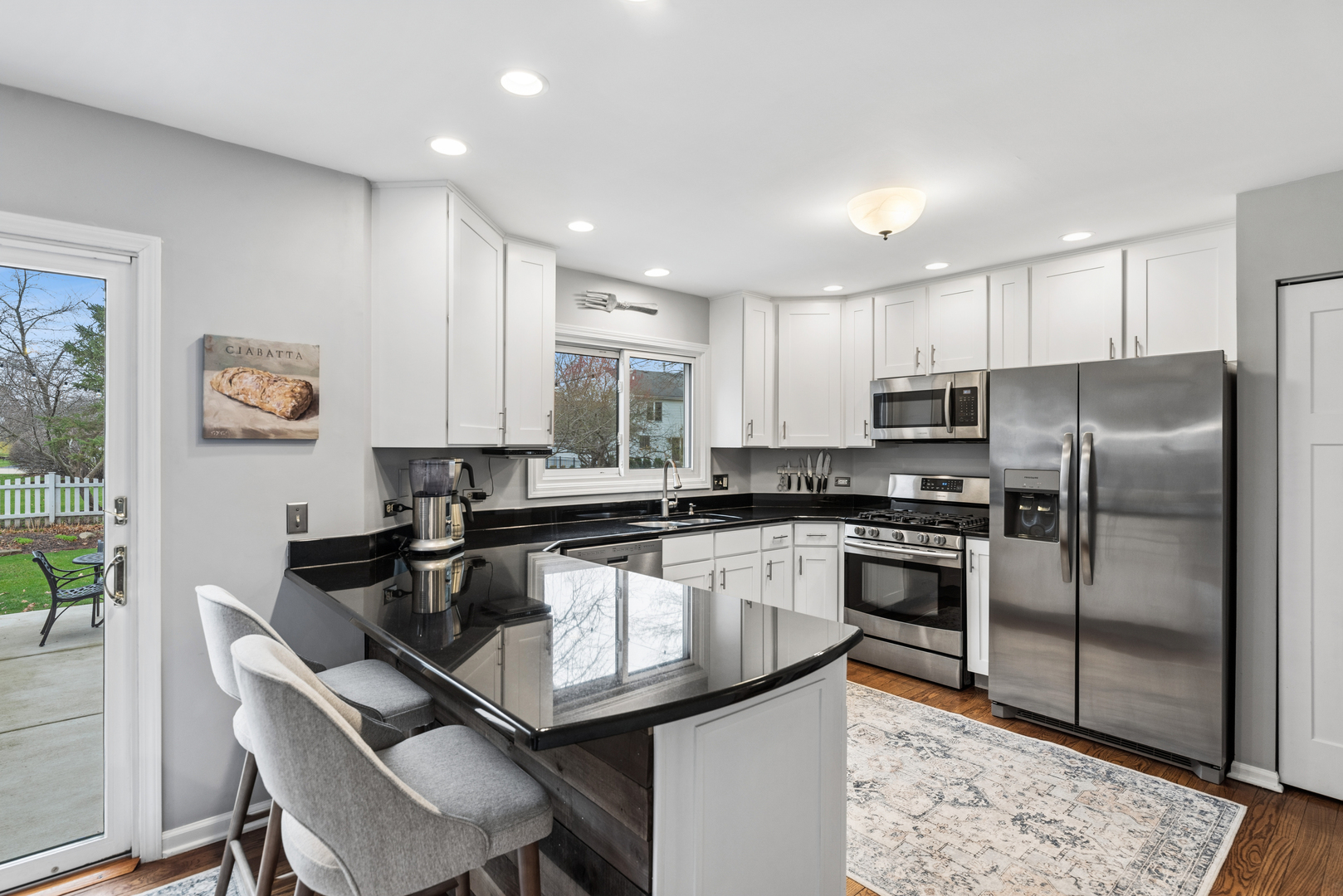 6935 Revere Court, Gurnee, IL 60031