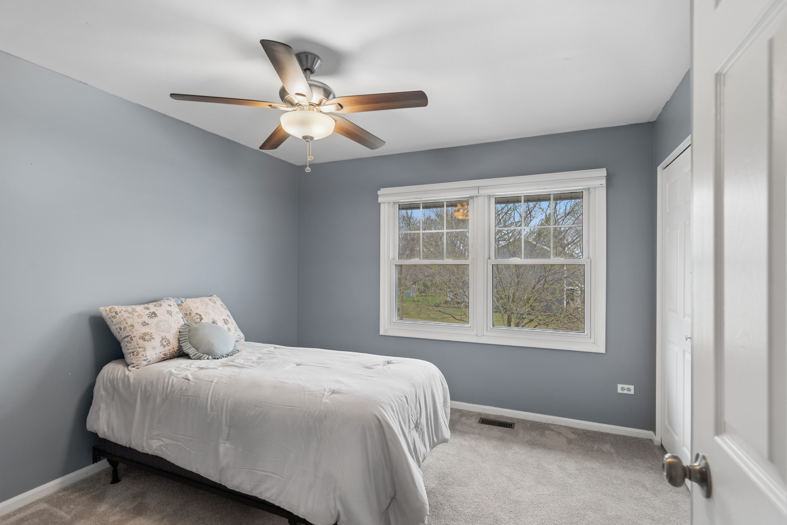 6935 Revere Court, Gurnee, IL 60031