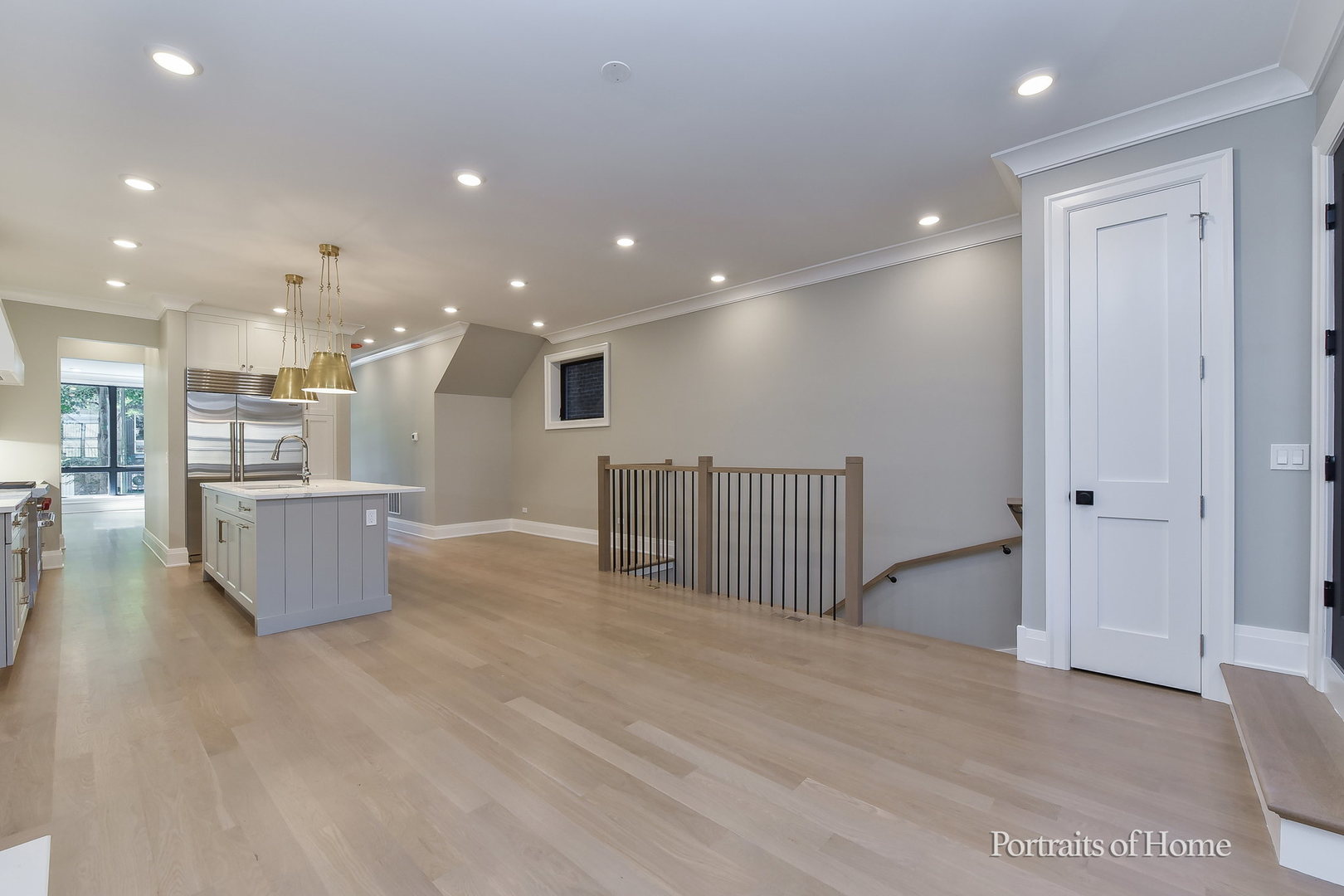 2135 N Lakewood Avenue #1, Chicago, IL 60614