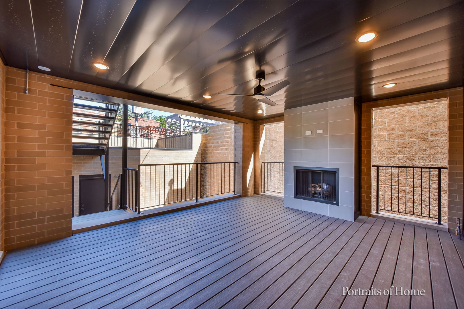 2135 N Lakewood Avenue #1, Chicago, IL 60614