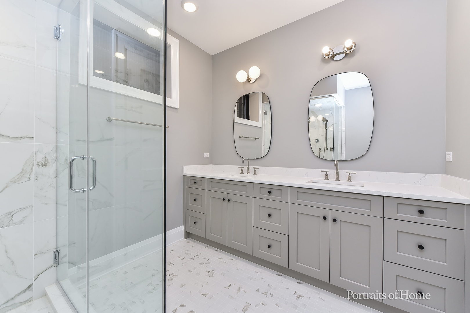 2135 N Lakewood Avenue #1, Chicago, IL 60614