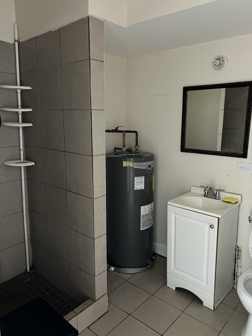 3445 N Pulaski Road #3445, Chicago, IL 60641