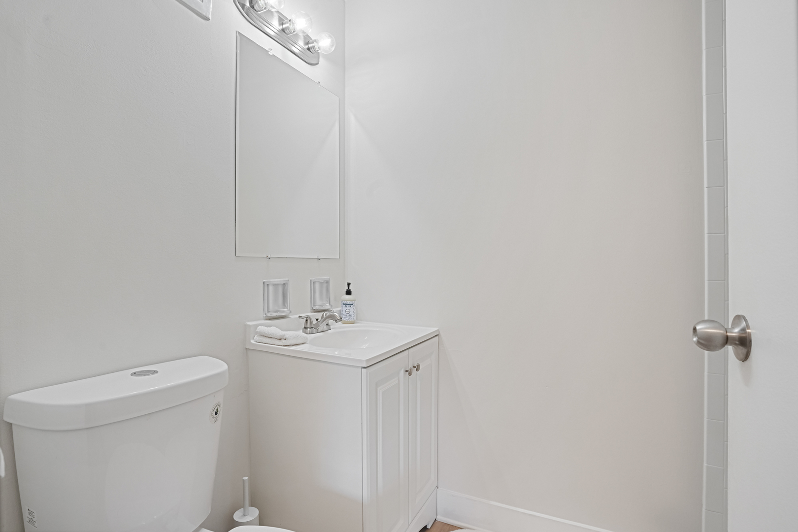 16 E Old Willow Road #223S, Prospect Heights, IL 60070