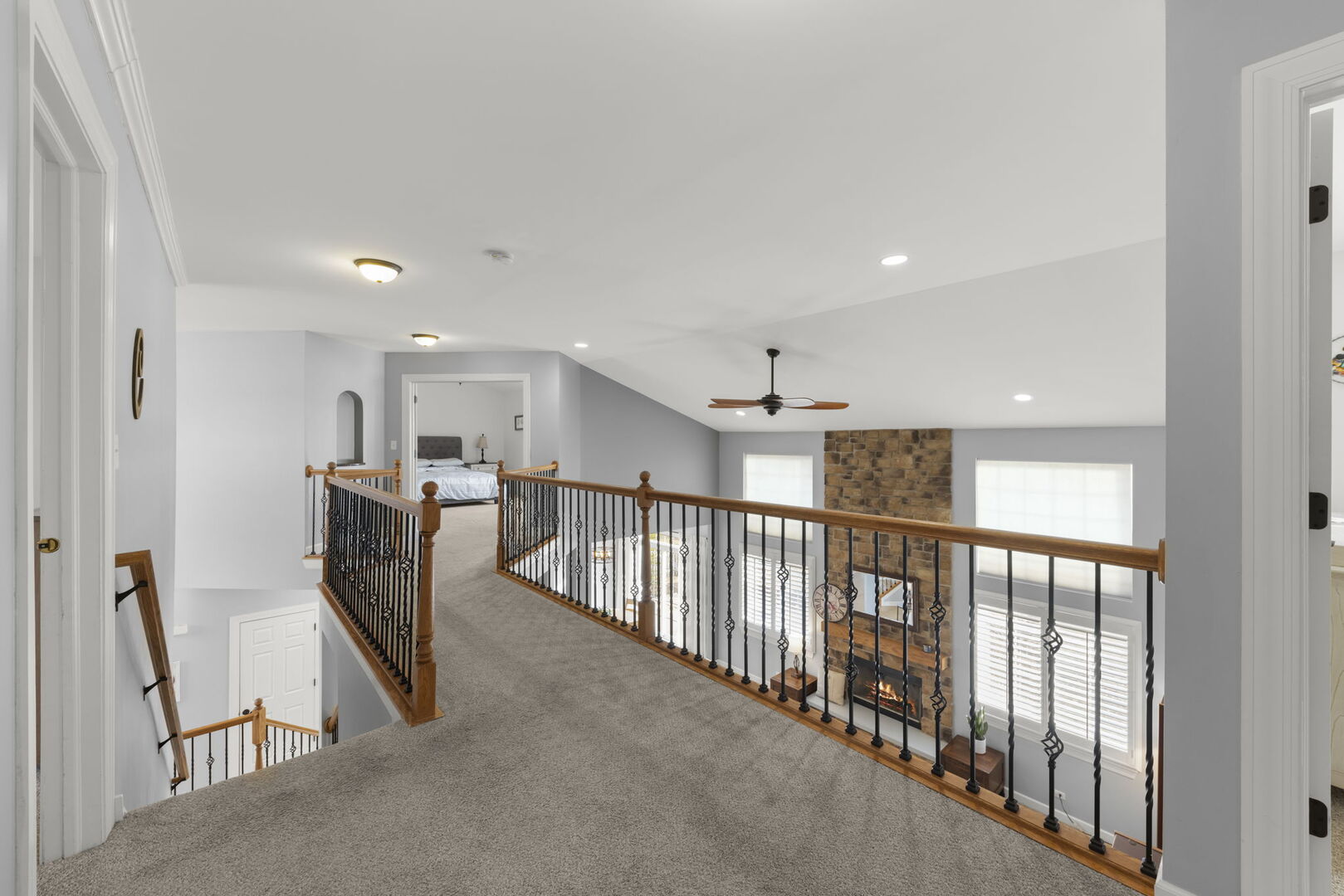 621 Western Drive, North Aurora, IL 60542