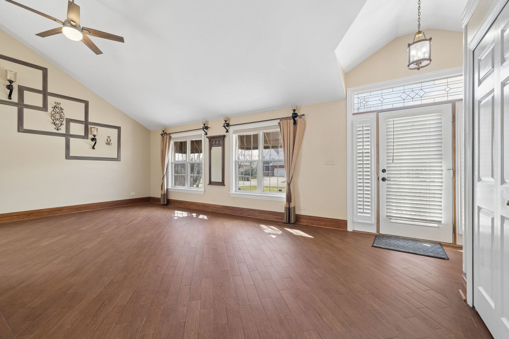 1035 Yamma Ridge, New Lenox, IL 60451